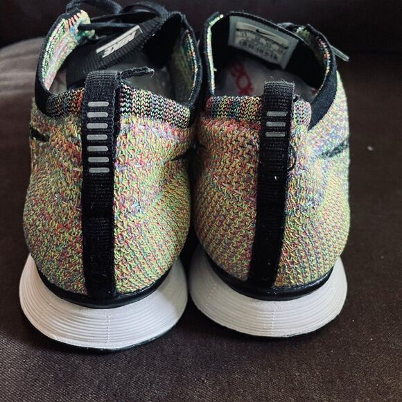 NIKE FLYKNIT RACER MULTICOLOR Rainbow 2016 MENS 11 US 526628-004 Version 1 2013 main image 7